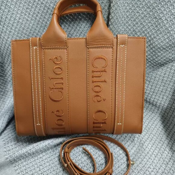 AUTHENTIC CHLOE SMALL WOODY TOTE BAG - Picture 1 of 11